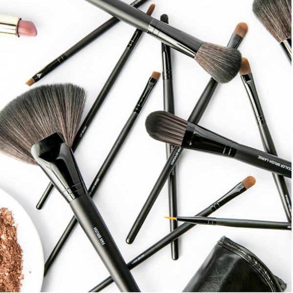 ALL DOLLED UP - WHY YOU NEED MORE THAN ONE MAKEUP BRUSH